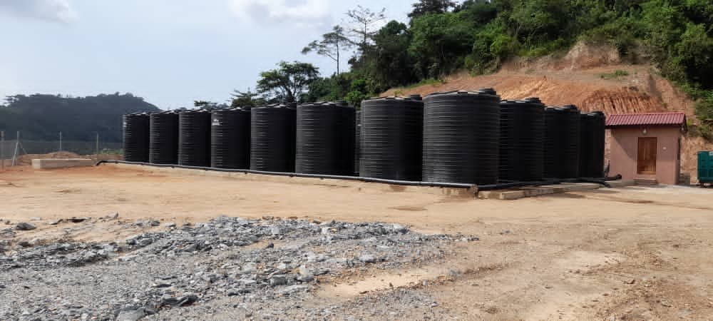 Water storage tank farm